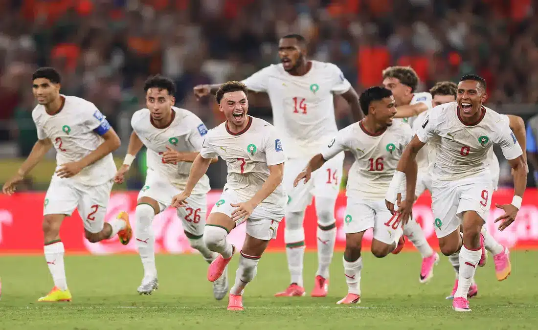 الاتحاد السعودي يسعى لضم عز الدين أوناحي لتعزيز خط الوسط