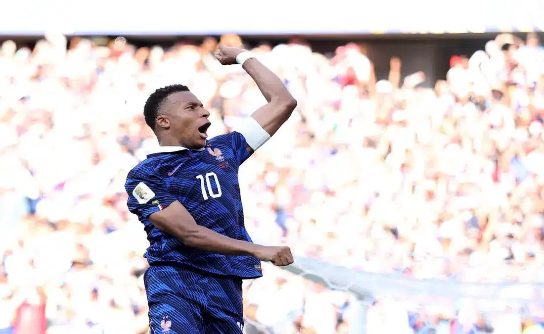 إنجازات مبابي في كأس العالم وتأثيرها على منتخب فرنسا