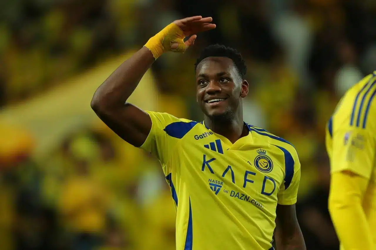 تأثير الأزمة المالية على مستقبل جون دوران مع النصر